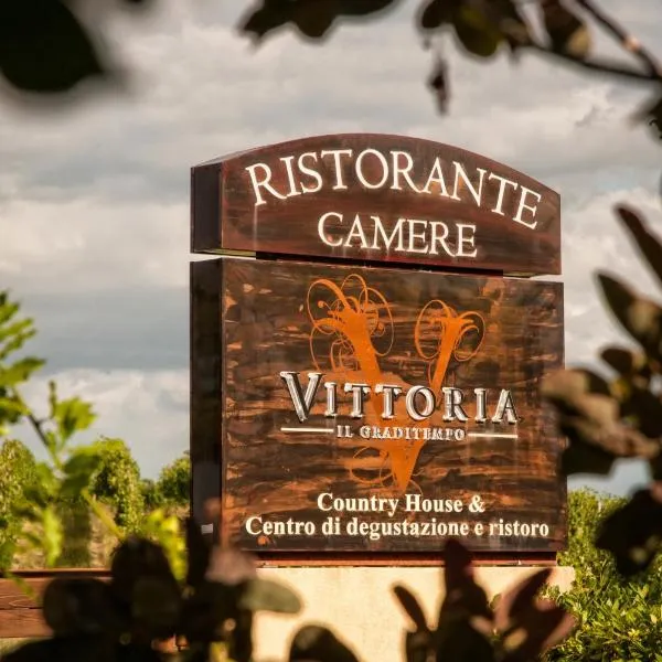 Vittoria Il Graditempo Country House, hotel in Rosora