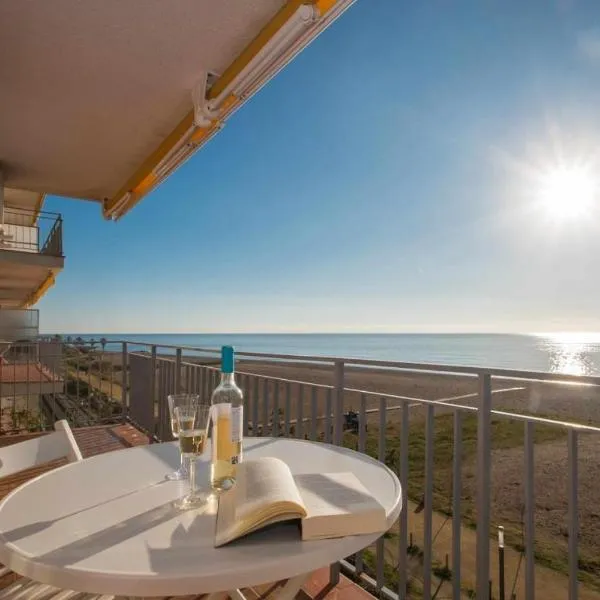 Maresme Beach Apartment, hotel Canet de Marban