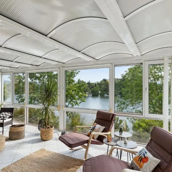 Charysma - Chillout-Loft, Wintergarten, E-Kamin, Massage-Sessel, Schlafzimmer mit Smart-TV, 2 Parkplätze、ハーメルンのホテル