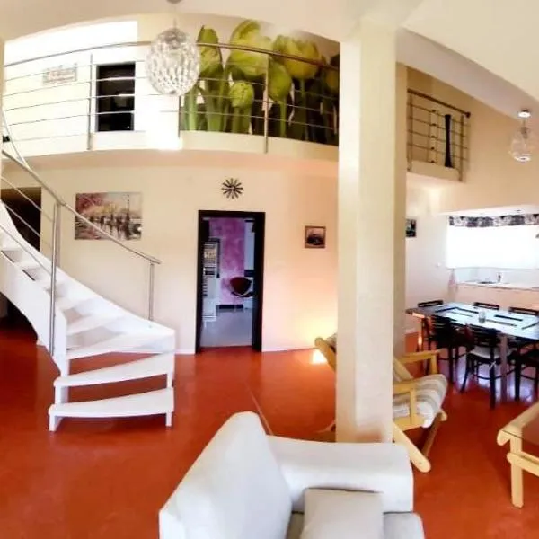 Apartament Nina, hotel in Ochaby