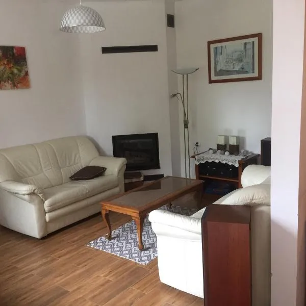 Chata Białobrzeg, hotel v destinaci Białobrzeg Dalszy