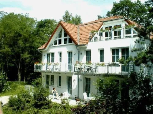 Waldhaus Mühlenbeck bei Berlin, hotel v destinaci Mühlenbeck