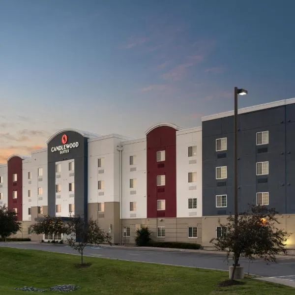 Candlewood Suites Watertown Fort Drum, an IHG Hotel, hotell i Evans Mills