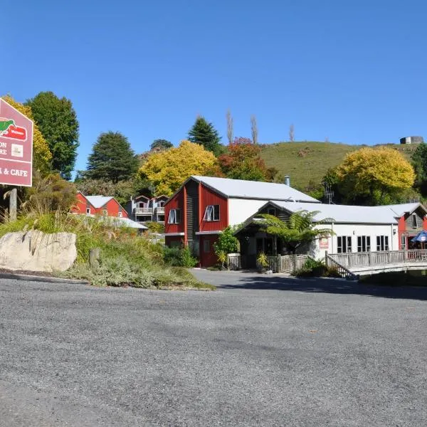 Waitomo Village Chalets home of Kiwipaka, ξενοδοχείο σε Waitomo Caves