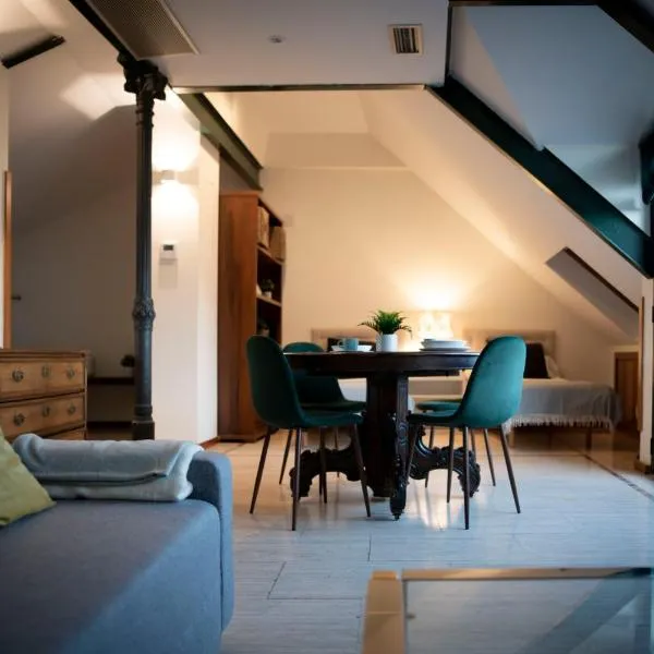 Fabulos Ático con vistas al Monasterio, hotel en San Lorenzo de El Escorial