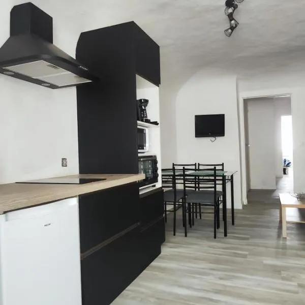 Appartement Le république idéalement situé., hotel v destinaci Saint-Ambroix