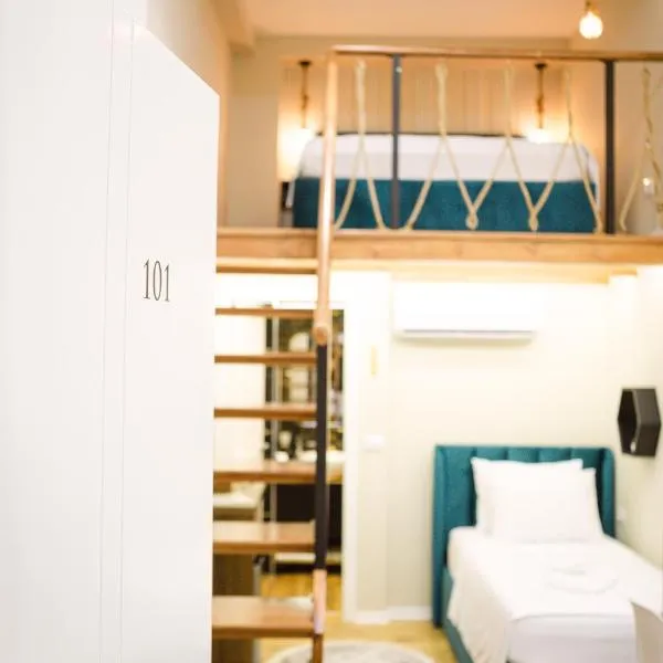 Duplex Rooms, khách sạn ở Korçë
