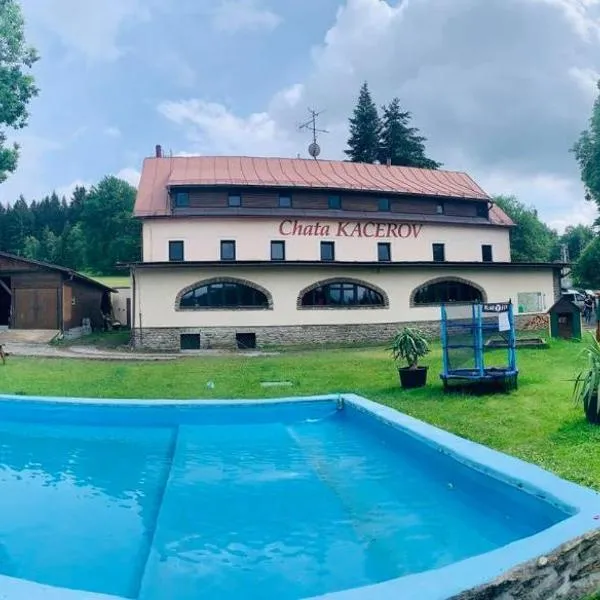 Chata Kačerov, hotel v destinaci Červená
