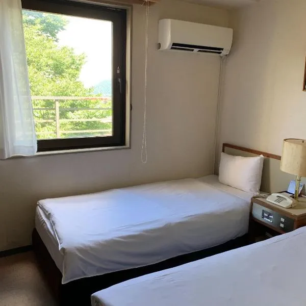Viesnīca Hotel Fuyokaku - Vacation STAY 13411v pilsētā Fudžijošida
