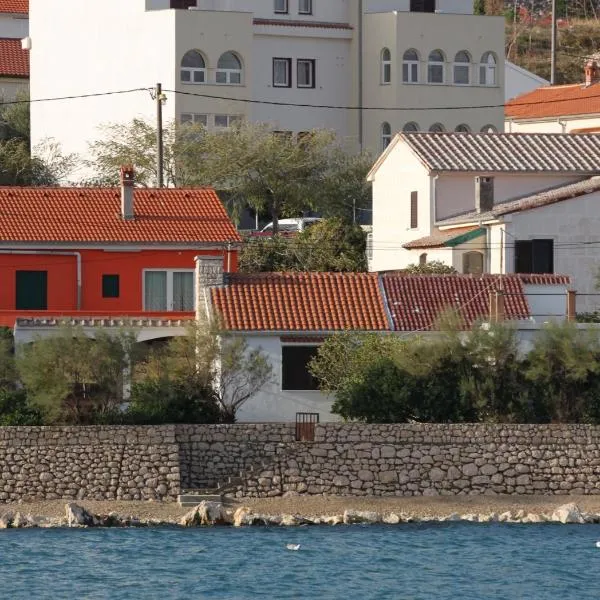 Apartments by the sea Vinjerac, Zadar - 5811, hotel v destinácii Vinjerac