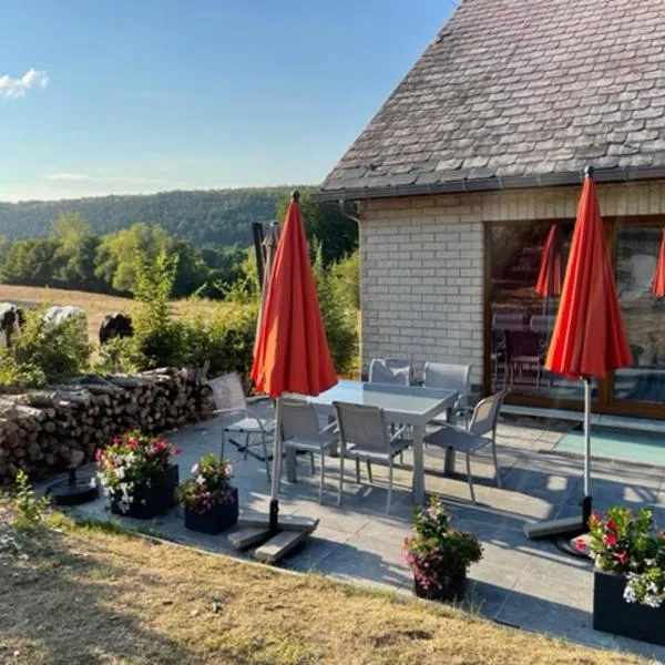 Le gîte de la Champagne, hotel v destinaci Olloy-sur-Viroin