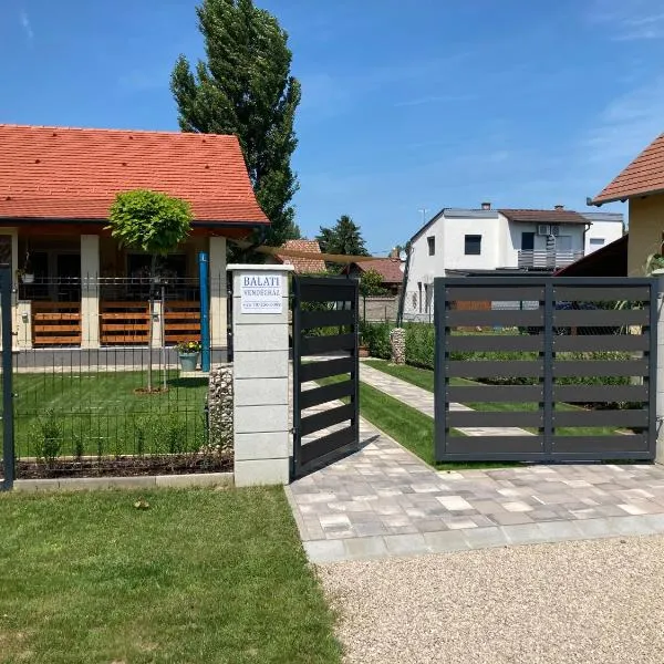 Balati Vendégház, hotel v mestu Balatonmáriafürdő