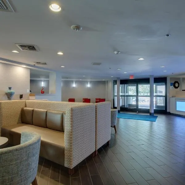 Holiday Inn Express Nashville W-I40 by IHG, hotel v destinaci Nashville
