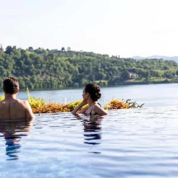 Serviced Apartments by Hotel de Charme Laveno, hotel v destinaci Laveno