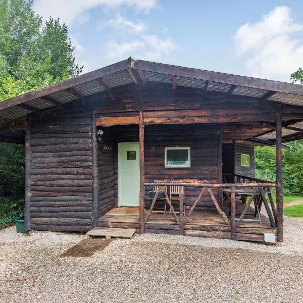 The Log Cabin, hotel in Honiton
