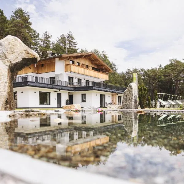 Sinnes Waldrast, hotell i Tarrenz