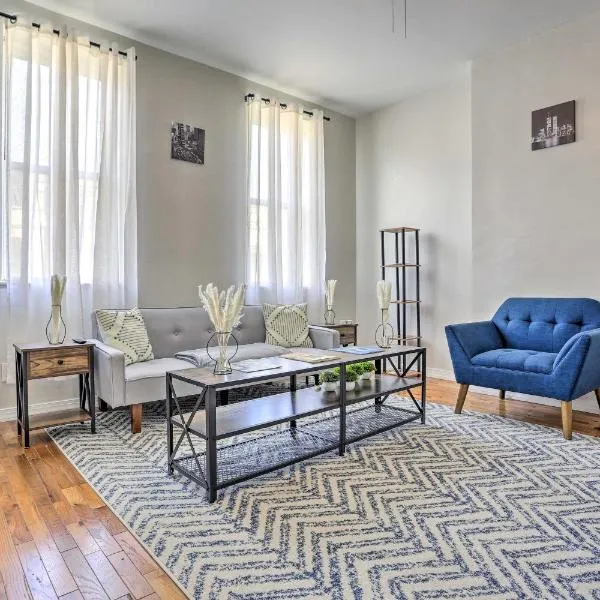 Updated Bayonne Townhome about 11 Mi to NYC!, hotel v destinaci Bayonne
