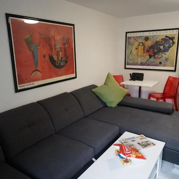 Neue und zentral gelegene Wohnung in Stuttgart, hotel en Stuttgart