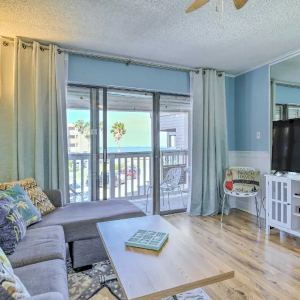 Beachside Corpus Christi Condo with Amenities!, hotel in Corpus Christi
