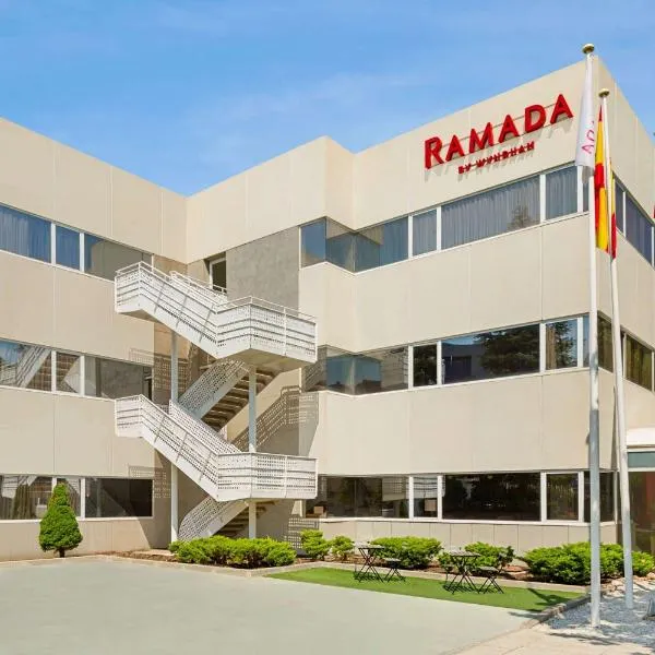 Ramada by Wyndham Madrid Tres Cantos、トレス・カントスのホテル