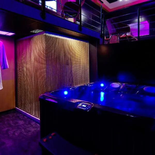 Mieuxqualhotel jacuzzi privatif Love room, khách sạn ở Bordeaux