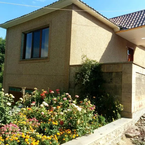 D&G guest house, מלון בYeghegnadzor