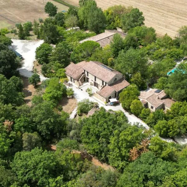 Casale San Giovanni, ξενοδοχείο σε Cura Nuova