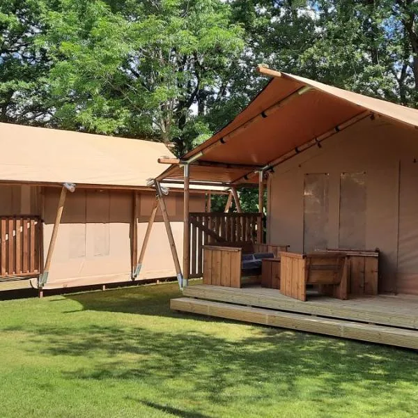 Happy Glamping, hotel v destinaci Wittelte