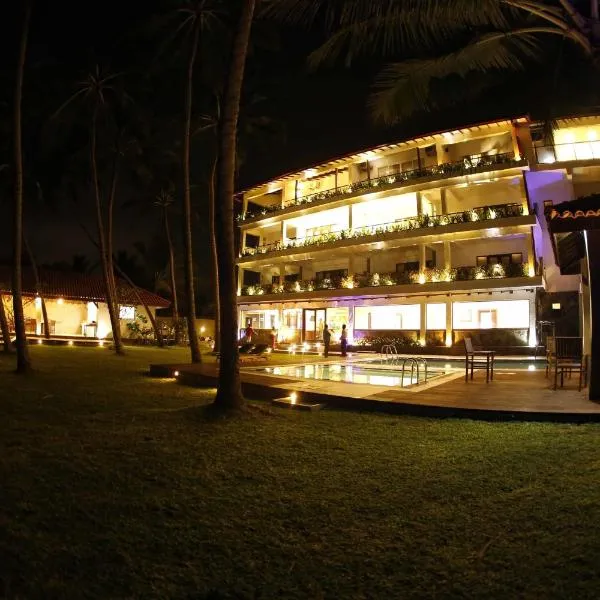 Blue Beach Hotel, hotel en Wadduwa