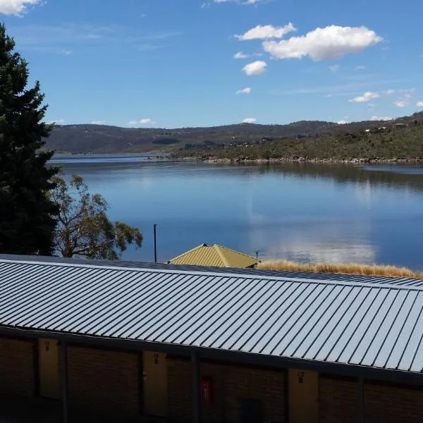 Lake Jindabyne Hotel, hotelli kohteessa Jindabyne