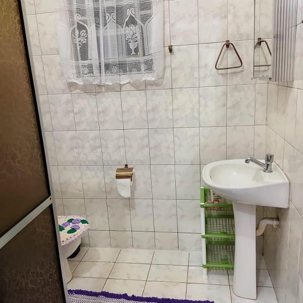 Casa Agradável próxima ao Bosque - Foto 3
