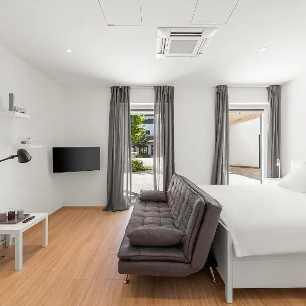 VibeStudio B2 - Central Vienna 1090 - 50m2 - Self Check-In - AC – hotel w Wiedniu