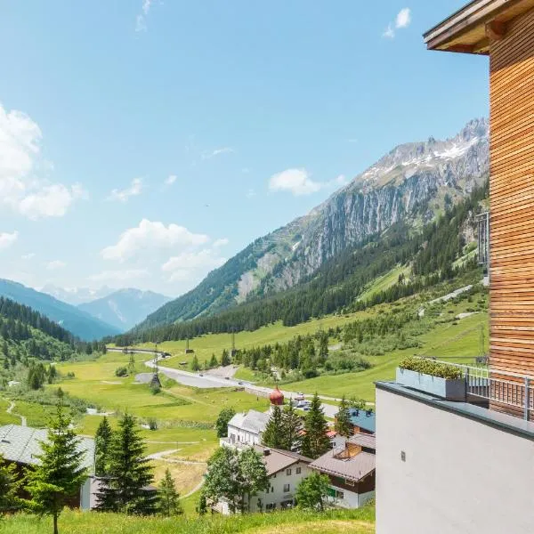 Viesnīca Mondschein Hotel & Chalet Ski-In Ski-Out Luxus am Arlberg pilsētā Štubena Arlbergā