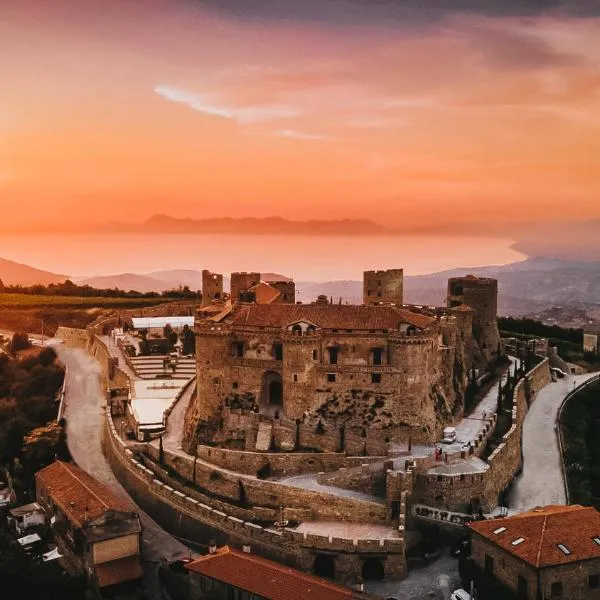 Castello di Rocca Cilento, hotell i Cicerale