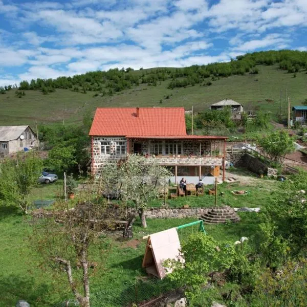 Chamich Guesthouse, hotel u gradu 'Tʼumanyan'