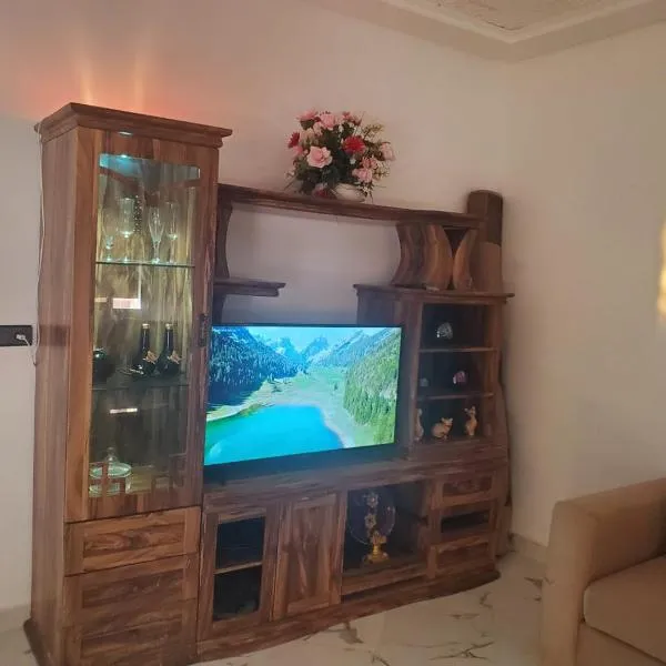 My house 3, hotel v destinaci Nador