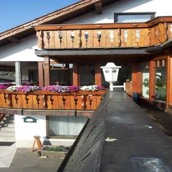 Pension "Dorfkrug", hotel v destinaci Winterberg