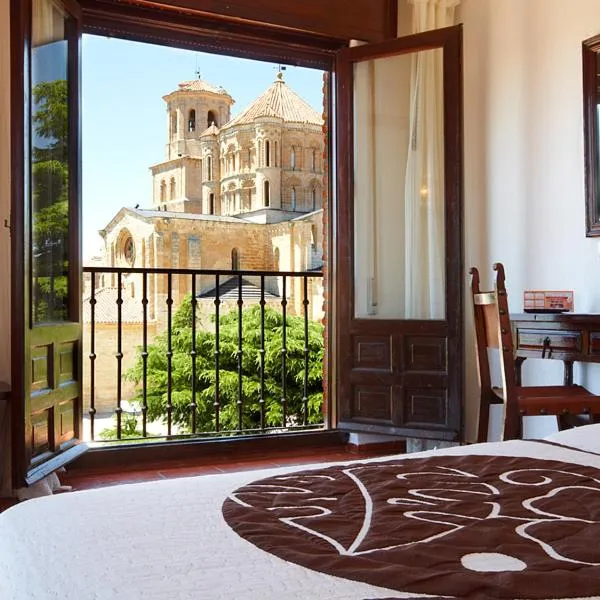 토로에 위치한 호텔 Hospedium Hotel Juan II