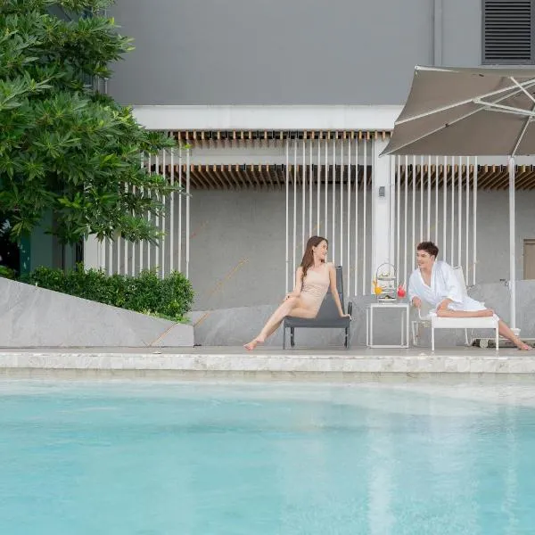 Holiday Inn & Suites Siracha Laemchabang, an IHG Hotel, hotel in Ban Bang Lamung