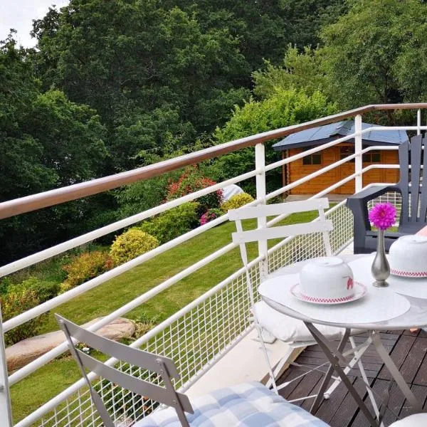 Belle chambre sdb privée avec balcon, hotel v destinaci Lannion