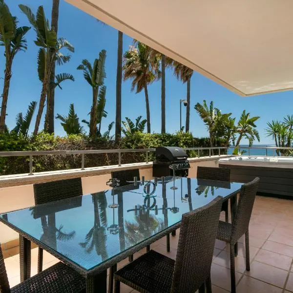 Apt 102 Guadalmansa Playa, Heaven Beach Apartments, hotel in Estepona