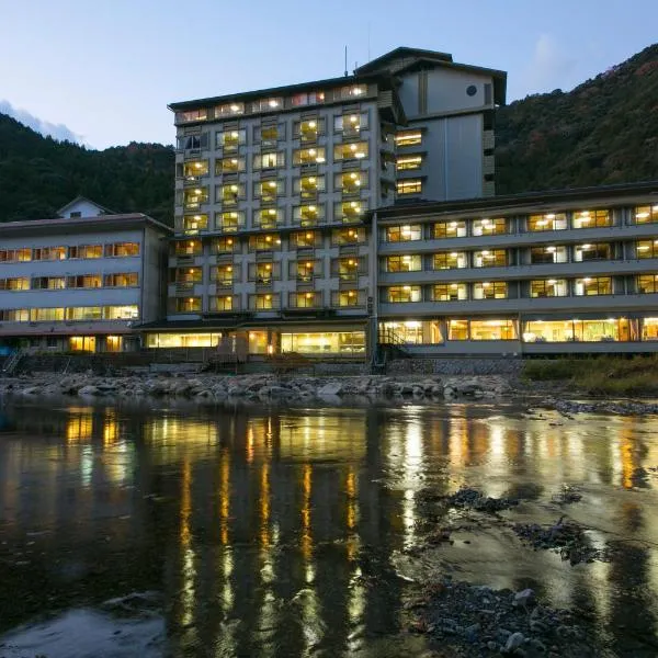 Sansuikan Kawayu Midoriya, hotel v destinaci Hongú
