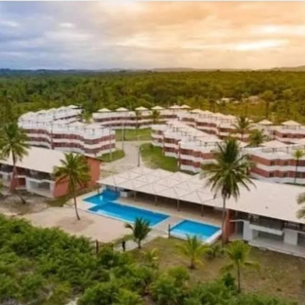 Apartamento à beira-mar: ideal para famílias ., מלון בUruçuca