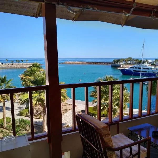 NomadTours Marina Apartment Jebel Sifah, hotel v destinaci As Sifah