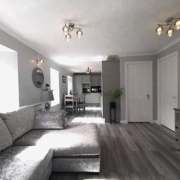 B'Dazzled Flat, Castletown, hotel v destinaci Thurso