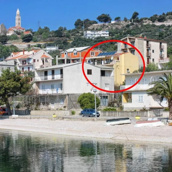 Apartments by the sea Igrane, Makarska - 311, hotel in Igrane