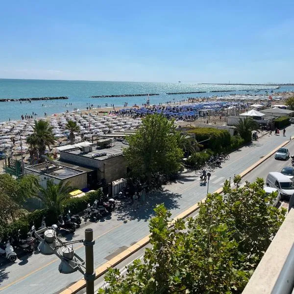 Appartamento Fronte Mare, ξενοδοχείο σε Civitanova Marche