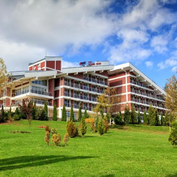 Relax Coop Hotel, hotel in Yakovtsi