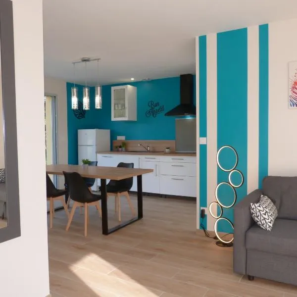 Lumineuse maison neuve, cosy,67m², 2 Chambres/6 couchages 1km Lac, 200m du bourg. Vue paisible, sur la nature, hotel v destinaci Saint-Pardoux