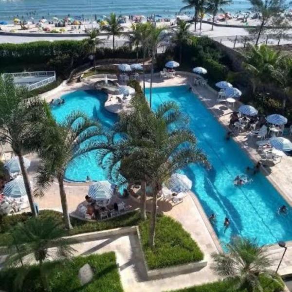 Belo flat em Pontal Beach Resort - Recreio